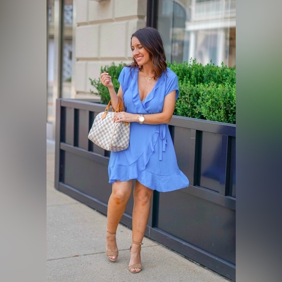 Sunday Best Aritzia Blue Ruffle Wrap Dress Size 2 - Picture 1 of 12
